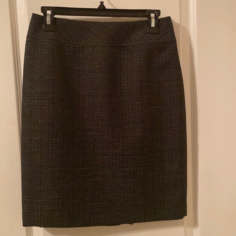 Jones Studio Pencil Skirt